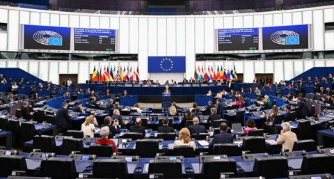 Populares, socialistas, liberales y verdes rechazan los recortes al presupuesto europeo
