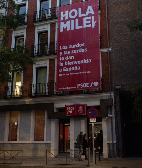 Sánchez reivindica su orgullo por ser 