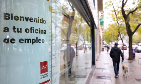 El paro sube en 95.900 personas en verano, aunque el empleo marca nuevo récord de 22,8 millones de ocupados