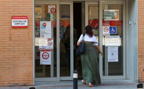 El paro sube en 23.587 personas por el final del verano