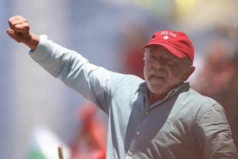 Lula da Silva se impone a Bolsonaro y es reelegido presidente de Brasil