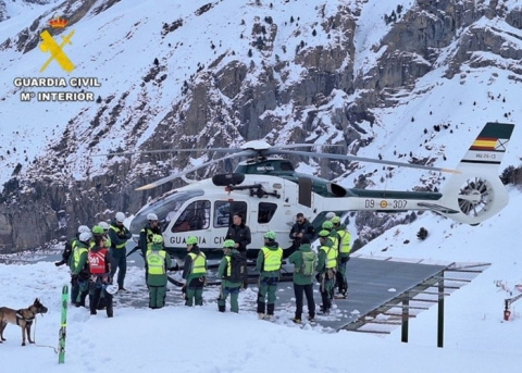 Tres esquiadores muertos y un herido por un alud de nieve