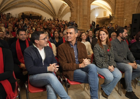 El desplome del PSOE en Extremadura agrava la crisis del partido