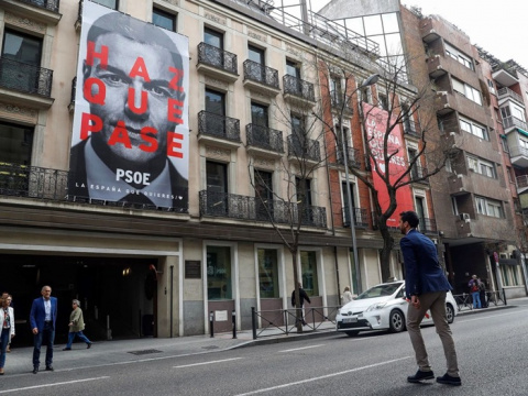 El PSOE entrega al juez los pagos en metálico de 2017 a 2024 y sus justificantes